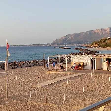 La Praiola Trappeto (Sicily)